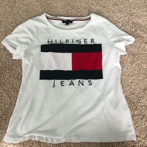 Tommy Hilfiger white tee shirt